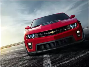 Czerwony, Chevrolet Camaro ZL1