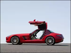 SLS, AMG