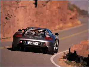 Carrera GT, W zakręcie