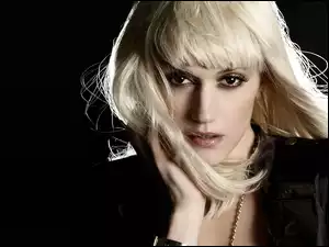 Spojrzenie, Gwen Stefani, Blondynka