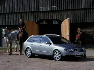 Konie, Audi A4, Avant