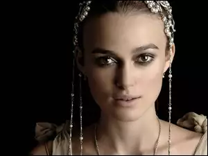 Wisiorek, Keira Knightley, Koraliki