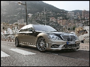 Mercedes W221, Jachtowa, Carlsson, Przystań