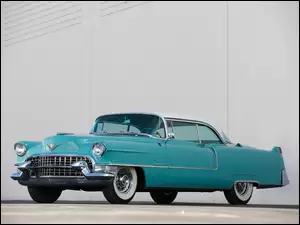 Zabytkowy, Cadillac DeVille, Samochód