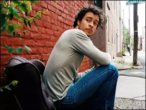 Amos Lee, Wokalistka