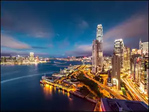 Hong Kong, Wieczór, Drapacze, Chmur