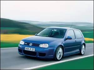 Niebieski, Volkswagen Golf 4, R32