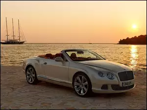 Kabriolet, Bentley Continental GTC, Srebrny