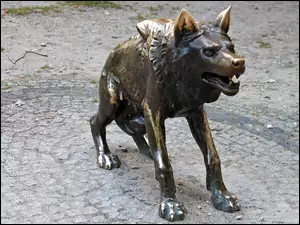 Wilk, Poznań, Rzeźba, Stare Zoo