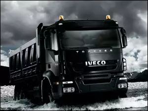 Rzeka, Iveco, Niebo, Wywrotka