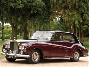Bordowy, Rolls-Royce Phantom IV