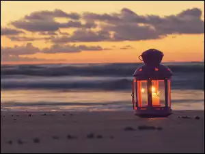 Morze, Chmury, Plaża, Lampion