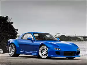 Niebieska, Mazda RX-7