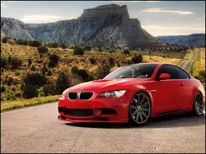 Kanion, BMW M3, Droga