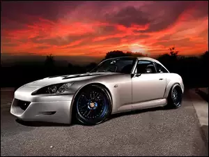 Słońca, Honda S2000, Zachód
