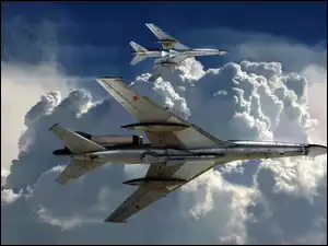 Chmury, Dwa, Bombowce TY-22