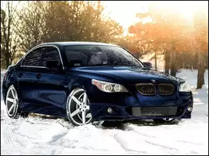BMW, Śnieg, Granatowy, Drzewa, Samochód, M5