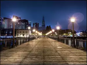 Lampy, Miasto, Promenada, Domy, Molo