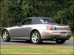 Srebrna, Honda S2000