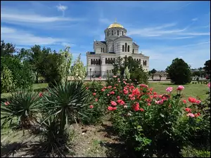 Ogród, Drzewa, Ukraina, Krzewy, Cerkiew, Kwiaty