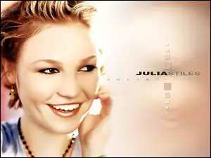 Julia Stiles