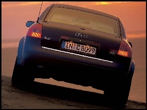 Tył, Audi A6, 4.2