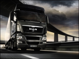 Autostrada, Man, Czarny