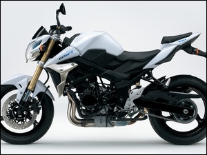 GSR750, Motocykl, Suzuki