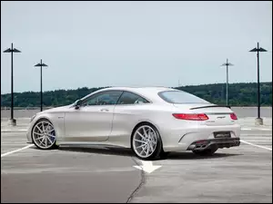 Mercedes-Benz S63 AMG