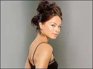 Kristin Kreuk