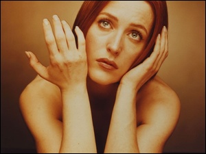 Gillian Anderson