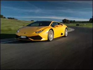Huracan, Lamborghini