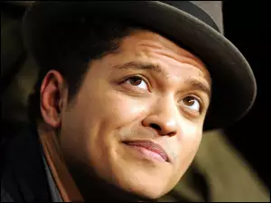 Bruno Mars, Mężczyzna, Piosenkarz