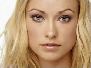 Olivia Wilde, Buzia
