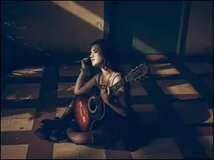 Gitara, Dziewczyna, Brunetka