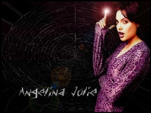 Angelina Jolie