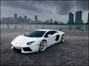 Miasto, Lamborghini, Aventador