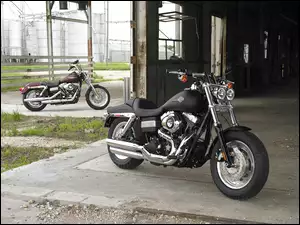 Mat, Harley-Davidson Dyna Super Glide Custom, Czarny