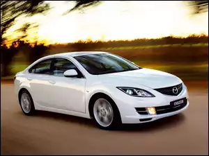 Droga, Biała, Mazda 6