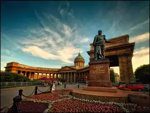 Samochody, Rosja, Pomnik, Petersburg, Ludzie