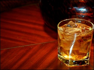 Z Lodem, Drink, Whisky