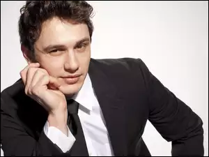 Krawat, James Franco, Garnitur
