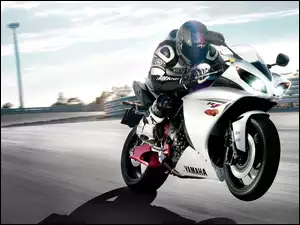 Tor, Yamaha, R1