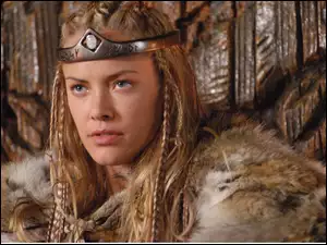 Opaska, Kristanna Loken, Futro