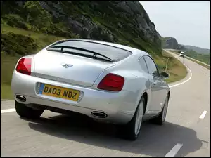 Bentley Continental GT, Spojler