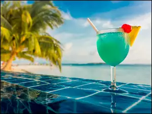 Zielony drink na letnie upały