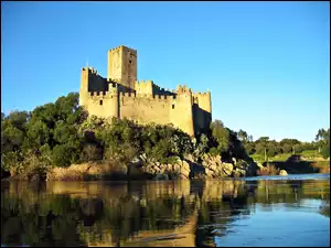 Dystrynkt Sanatrem, Rzeka Tag, Castle of Almourol, Zamek Almourol, Portugalia