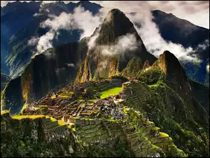 Historyczne miasto Inków Machu Picchu w peruwiańskich Andach