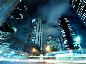 Miasto nocą, Ulica, Wieżowce