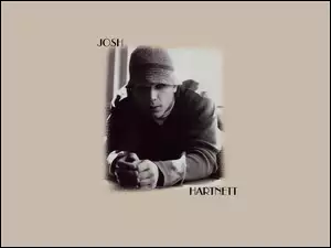 Josh Hartnett, czapka